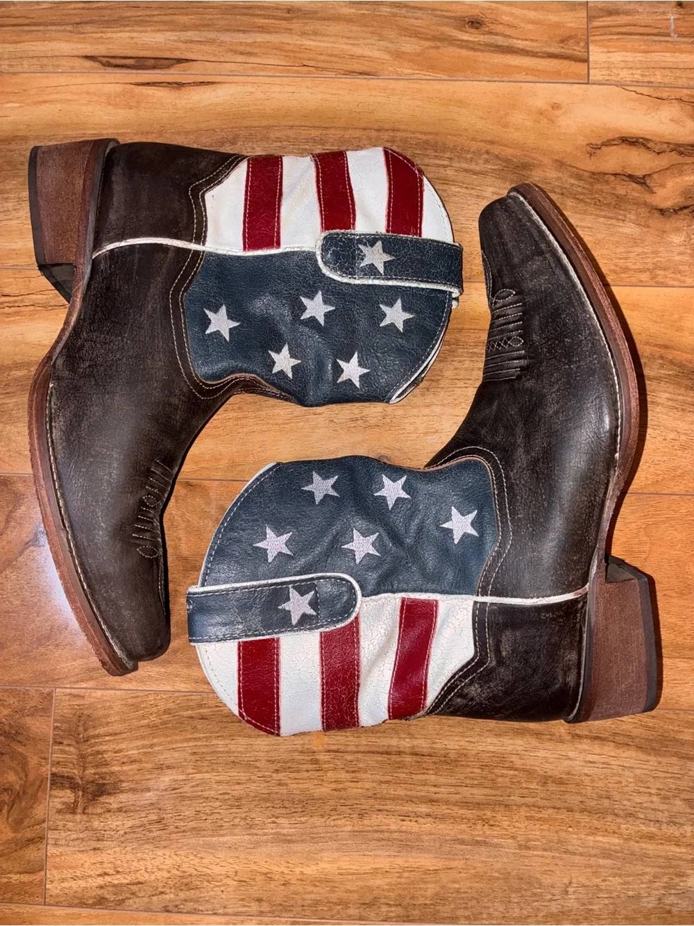 Roper Women's American Beauty Shorty Boots, flag print- size 9.5